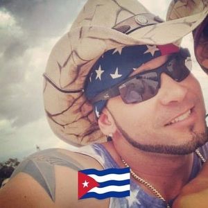 Meet your Posher, Sam